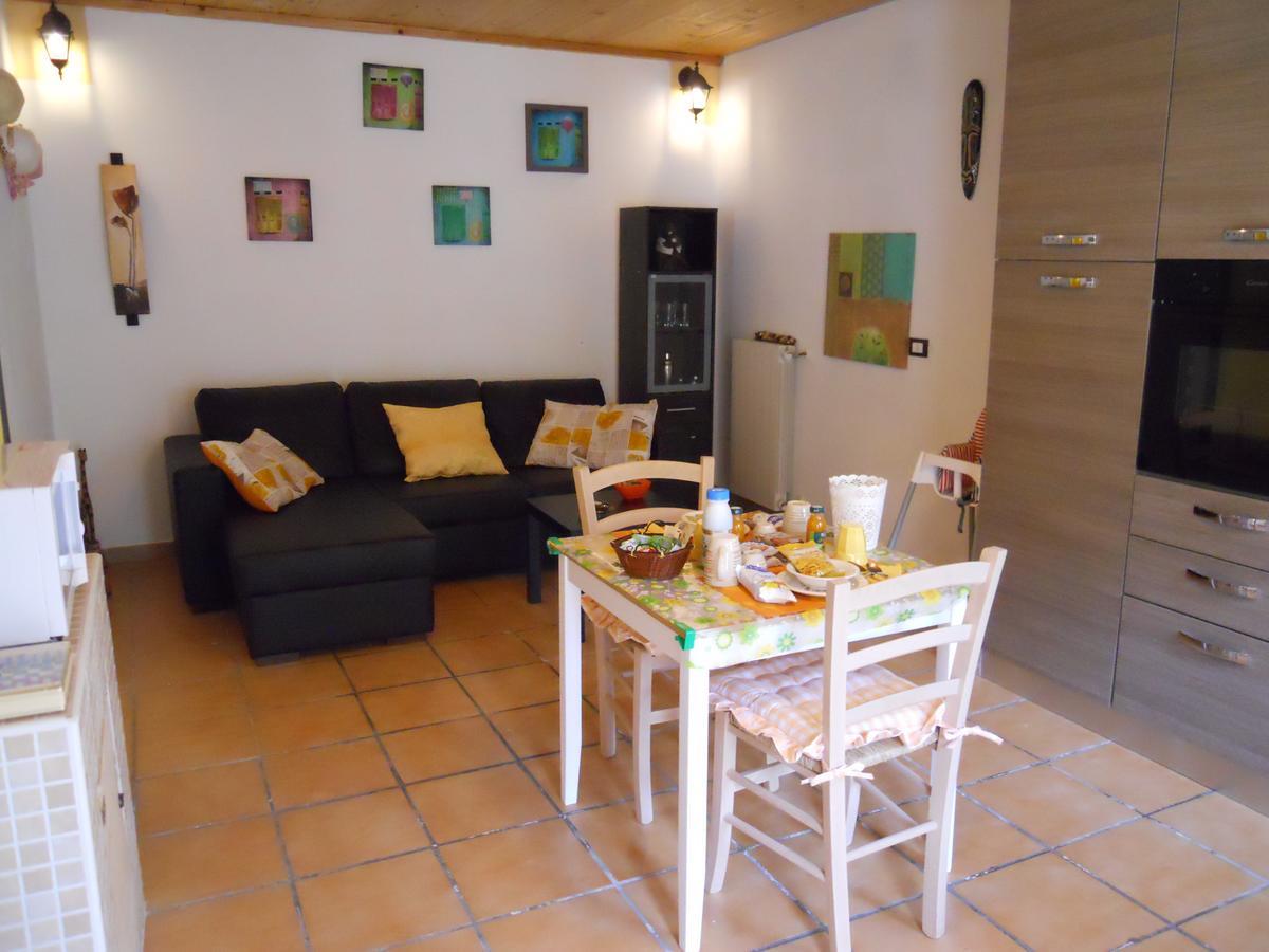 مبيت وإفطار Stazzano Casa Clotilde المظهر الخارجي الصورة