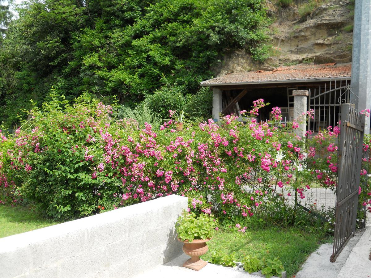مبيت وإفطار Stazzano Casa Clotilde المظهر الخارجي الصورة